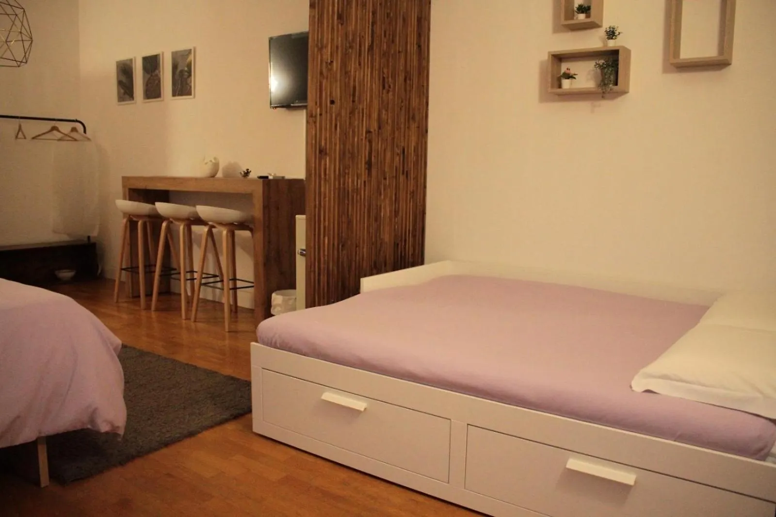 La Pietra Nera - Etna Home Catania Bed & Breakfast